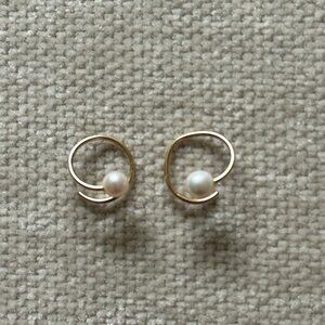 14K Gold Filled Freshwater Pearl Swirl Hoops